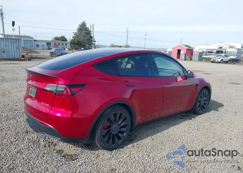 2024 Tesla Model Y Performance Dual Motor All-Wheel Drive from USA, damaged, VIN 7SAYGDEF9RF079267